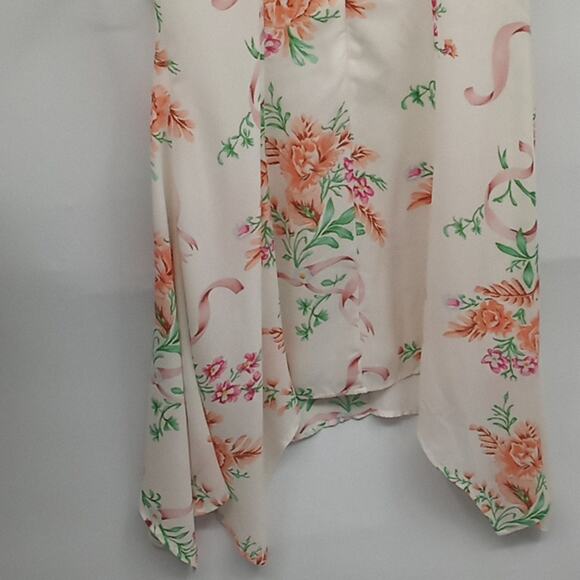 Disney Beauty and the Beast Junior's Cold Shoulder Dress Size Small - Picture 8 of 13